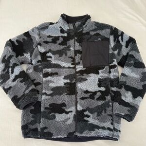 Black/ Grey Camouflage Sherpa Jacket